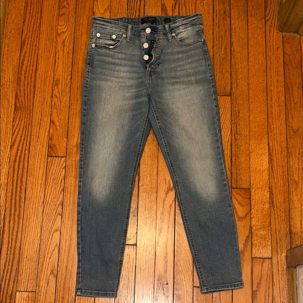 Lucky Brand Light Blue Denim Jeans